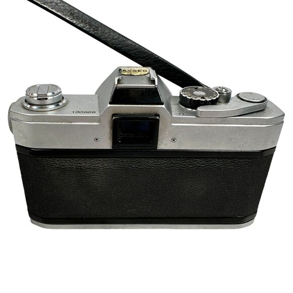 Vintage Canon TL QL SLR Camera 50mm f/1.8 35mm Focal-Plane Shutter With Case - Picture 4 of 12